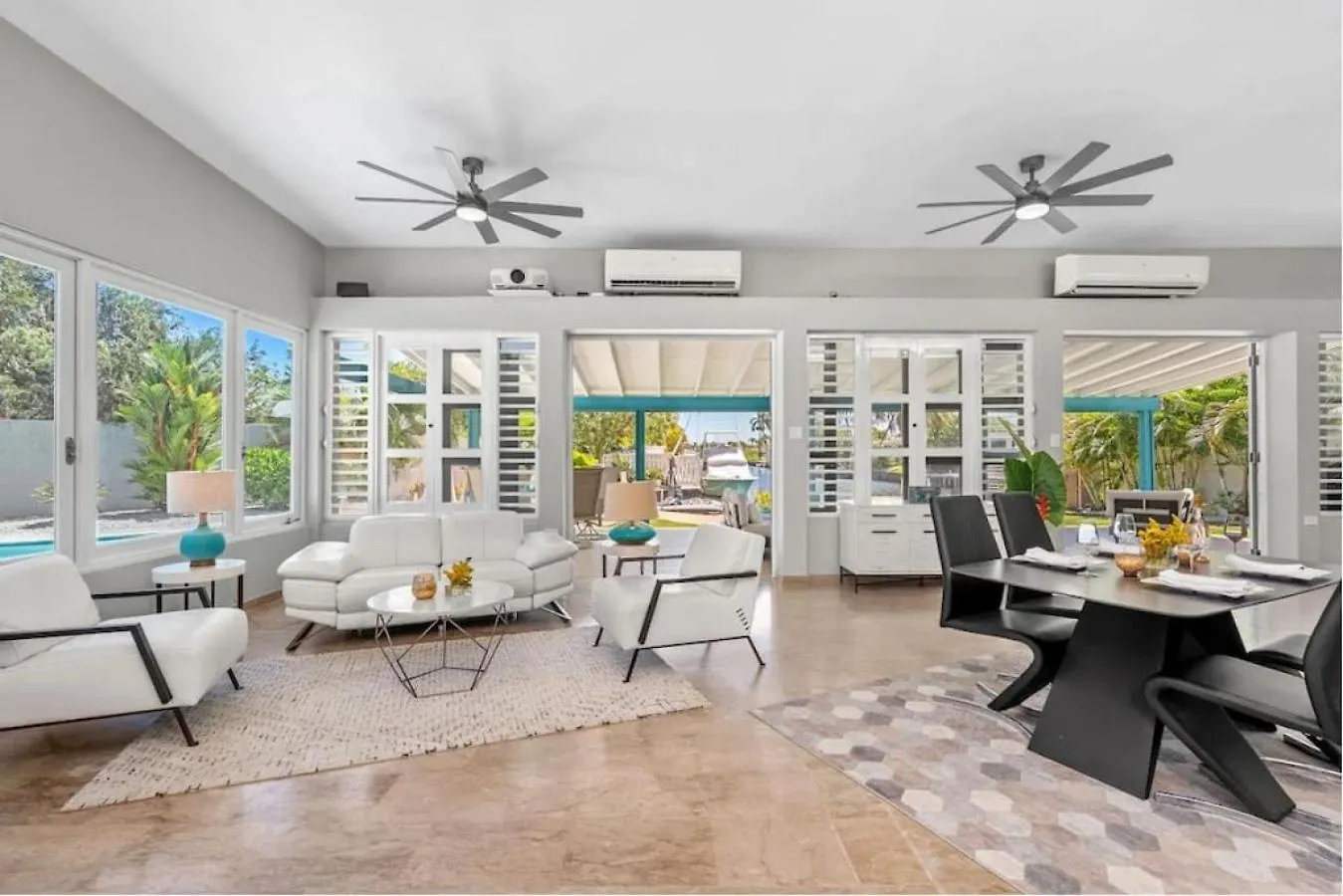 בית נופש Pinones Waterfront Luxury Home With Dock In San Juan פוארטו ריקו