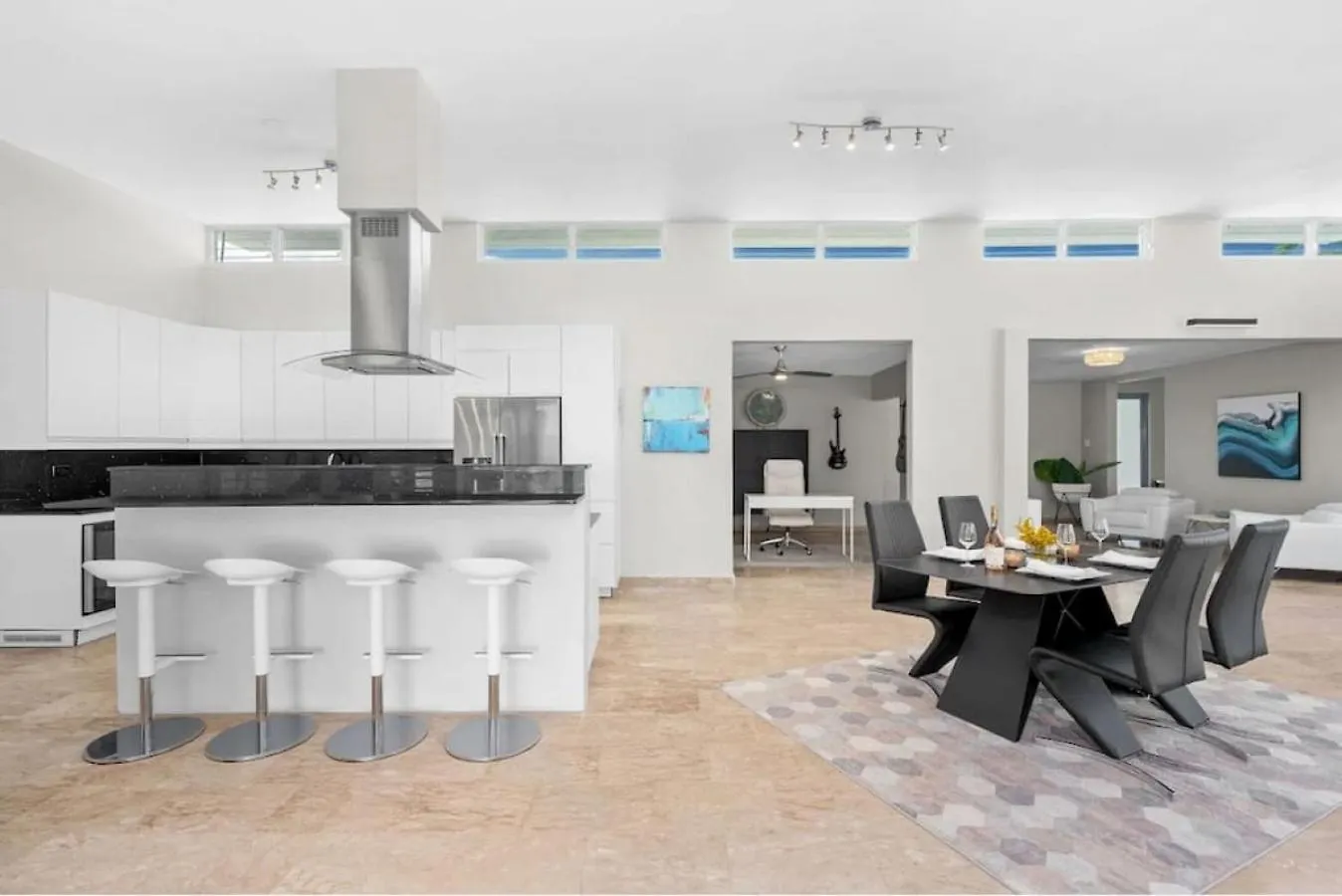 Pinones Waterfront Luxury Home With Dock In San Juan בית נופש